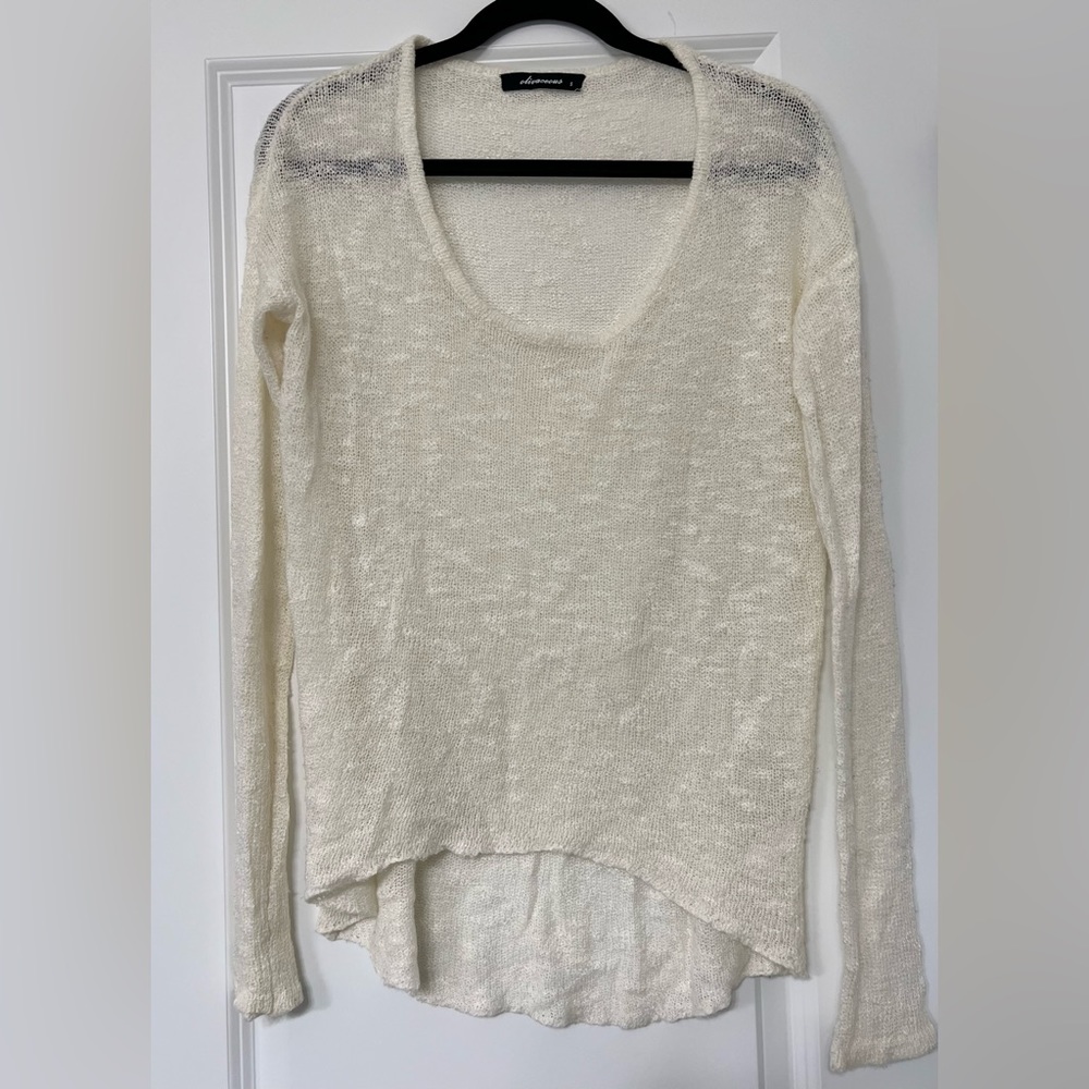 Olivaceous high low top, cream color, size s